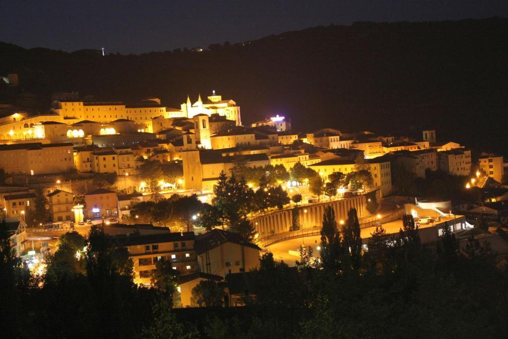 Hotel Villa Stella Cascia Bagian luar foto